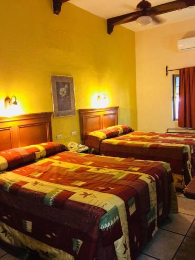 Hotel Suites Kino