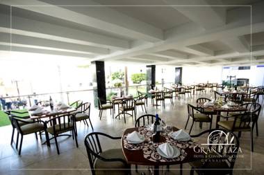 Hotel Gran Plaza & Convention Center