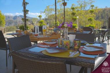 Casa Corazon de Plata Suites
