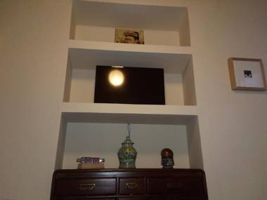 El Viejo Zaguan by Lunian