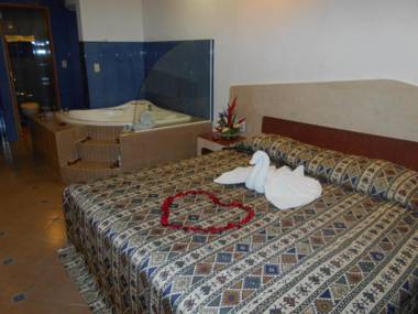 GS Cuernavaca Drive Inn - Adults Only