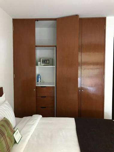 Residence L´ Heritage Aristóteles 225 by BlueBay