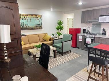 GRAN UBICACIÓN en la zona de SANTA FE KING BED