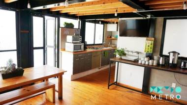 Metro Hostal Boutique