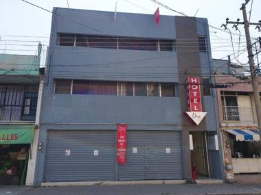 Hotel Diez