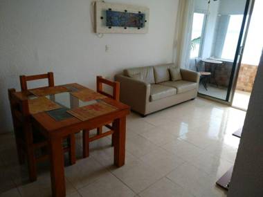 Bella Beach Condo Vacation 2 bedrooms