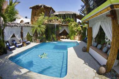 Monyoli Hotel & Boutique