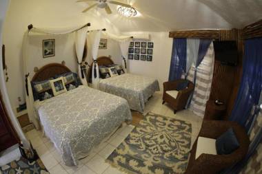 Monyoli Hotel & Boutique