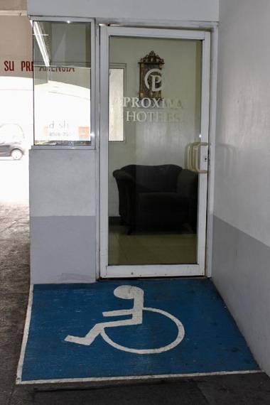 Hotel Plaza del Arco - Monterrey