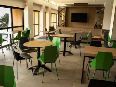 City Plus Monterrey Galerías