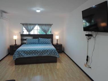 MV Suites Suc. Capilla