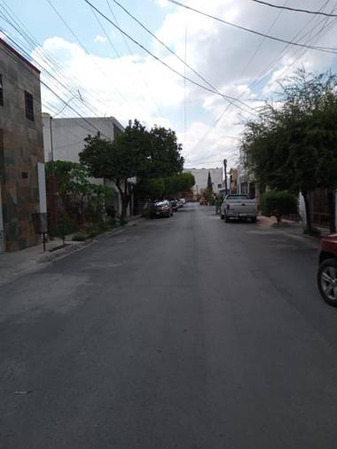 ANTIQUE Guest House Fundidora