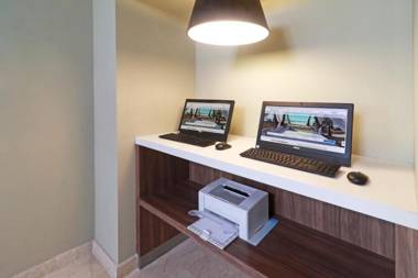 Wyndham Garden Monterrey Valle Real