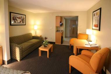 Holiday Inn Express & Suites Monterrey Aeropuerto an IHG Hotel