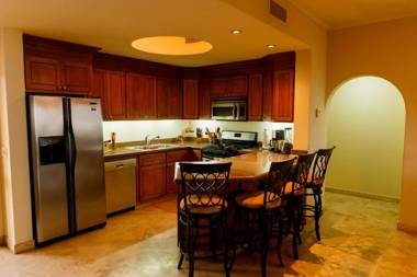Las Maanitas 4404 3BR by Casago
