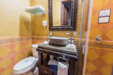 Casa Pedro Loza