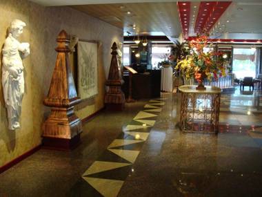 Hotel Cervantes