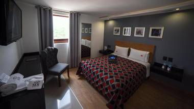 Six Hotel Guadalajara Expiatorio