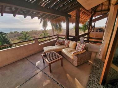 Espectacular Troncones Estate with 360 degree Views - 5 minute walk from the main surf break
