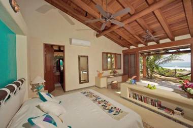 Casamar beach front estate on Troncones Point