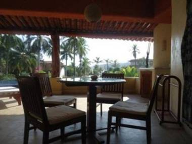 Thompson Zihuatanejo