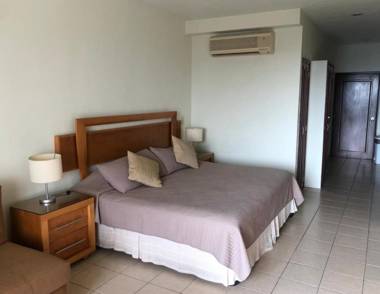 Flamingos Beach & Golf 607