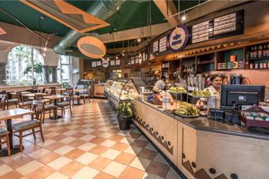 Villa del Arco Beach Resort & Spa