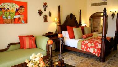 Two Luxury 2BR Suites with Great View in Cabo