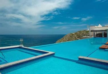 Luxurious & spacious 3 BR with plunge pool - Cabo