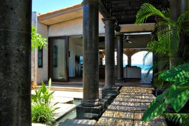 Villa Estero Flawless Oasis Steps from Sea of Cortez Sleeps 10
