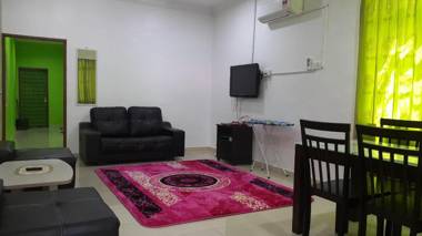 Noor Studio Homestay
