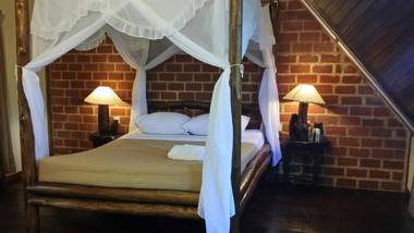 Kota Rainforest Resort