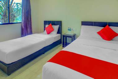 OYO 89896 Sedili Inn Resort