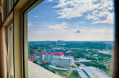 Holi Afiniti Themed Suites