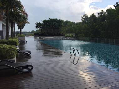 Sky Loft AEON Mall (6Pax) WIFI by JBcity Home