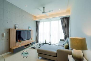 Grand Medini (WIFI -C15)