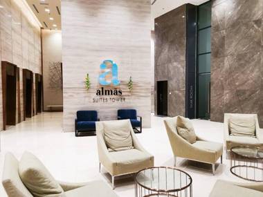 Almas Deluxe Suites (WIFI-#3) by JBcity Home
