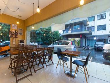 The Crown Borneo Hotel