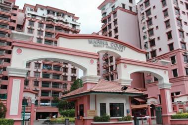 Jack's CondoApartment @ Marina Court Resort Condominium
