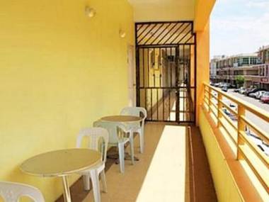 One Hotel Lintas Jaya