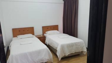 Marina Court Resort Condominium