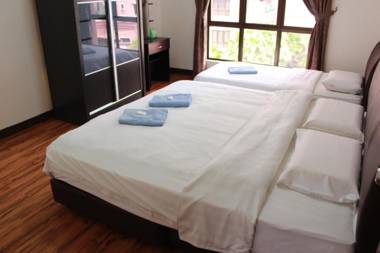 Marimari Marina Service Condo