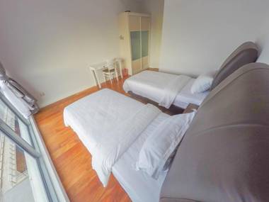 Luxury Condominium at Loft Imago