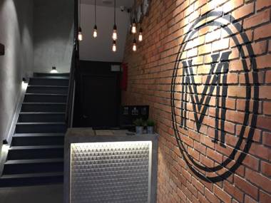 Monaco Boutique Hotel Kampung Air