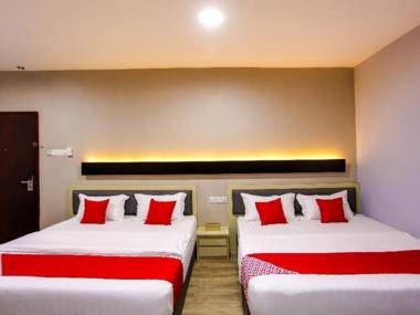 OYO 44066 Unikarya Lodge