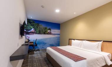 Hotel 7 Suria