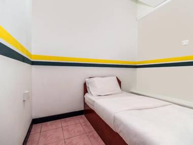 SPOT ON 89936 Sutera Inn