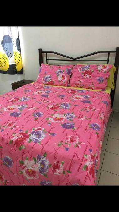 Taman Airport Guesthouse