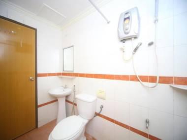 OYO 1027 Hotel London