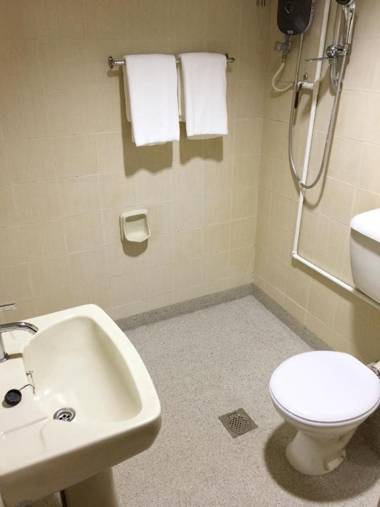 Barrack Street Hotel